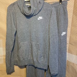Nike Grey Jogging Suit